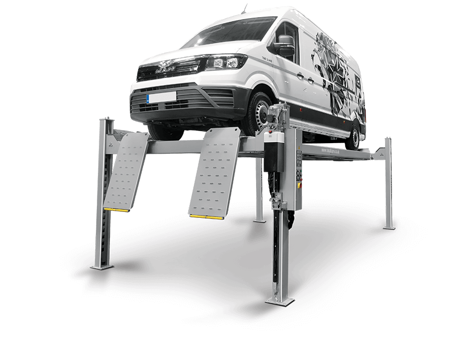 Light Commercial Four Post Lift from Totalkare