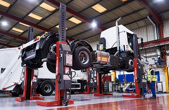 Dennis Eagle uses Totalkare mobile column lifts