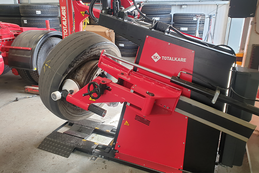 Commercial Tyre Changer