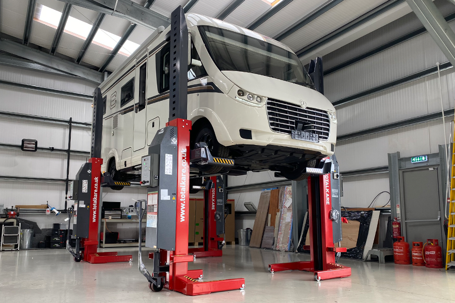 Go European adds Totalkare mobile column lifts to Cannock service centre