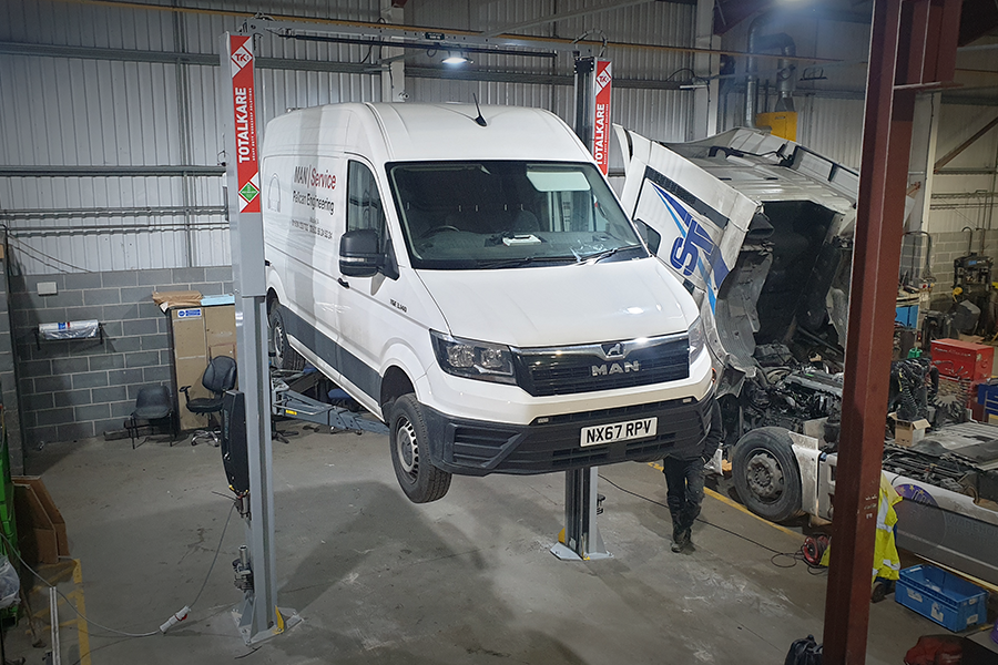 Pelican Engineering adds two post lift from Totalkare