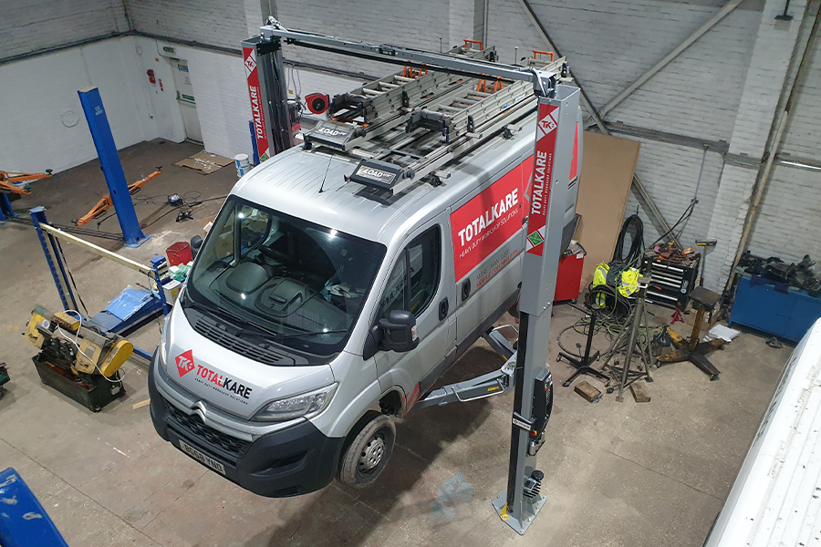 workshop two post lift