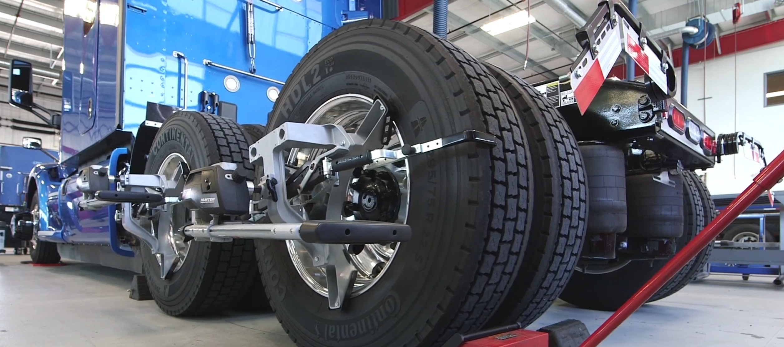 Totalkare announces partnership with Hunter Engineering Company for the UK supply of heavy duty wheel alignment equipment